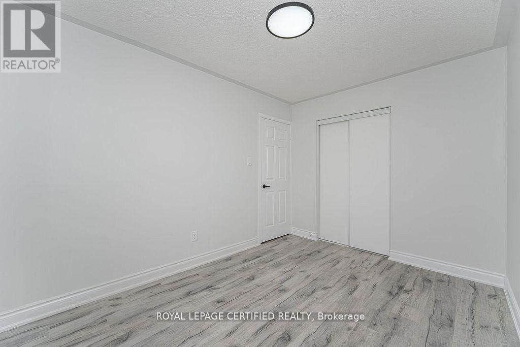 123 Dunlop Court, Brampton, Ontario  L6X 5A6 - Photo 29 - W12652724