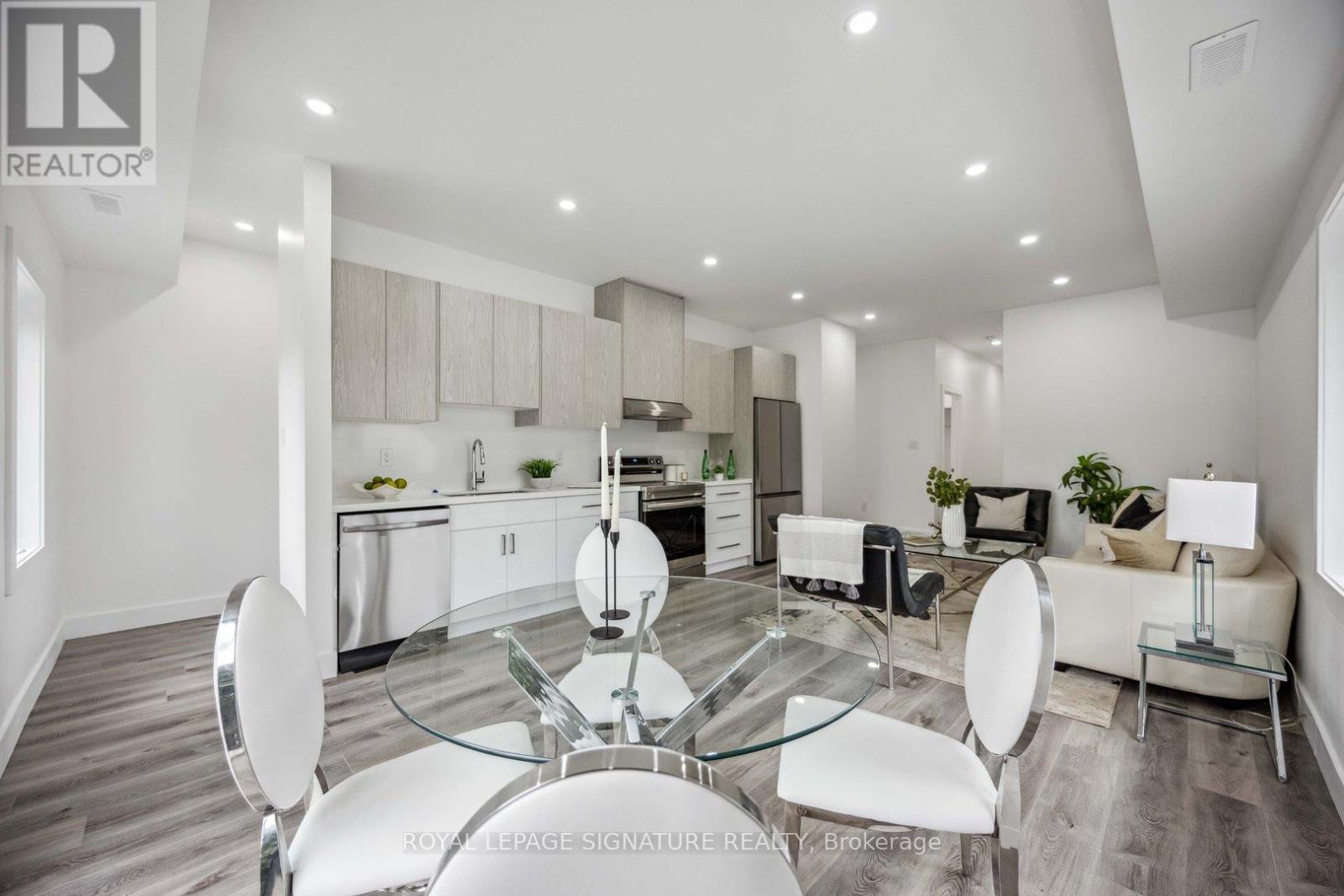 3 - 14 Hatfield Crescent, Toronto, Ontario  M9W 2R8 - Photo 7 - W12652748