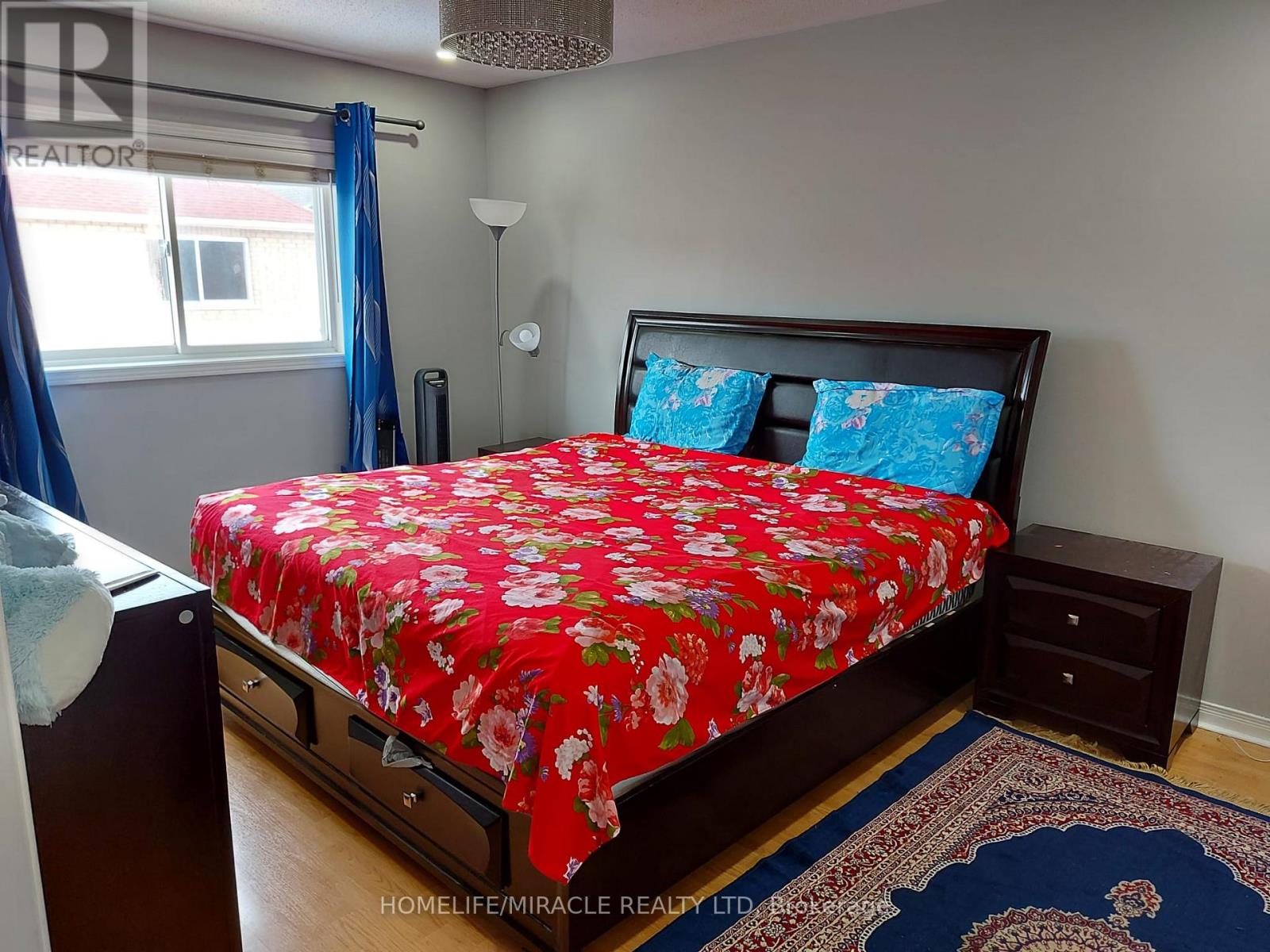 15 Bramfield Street, Brampton, Ontario  L7A 2V9 - Photo 8 - W12652772