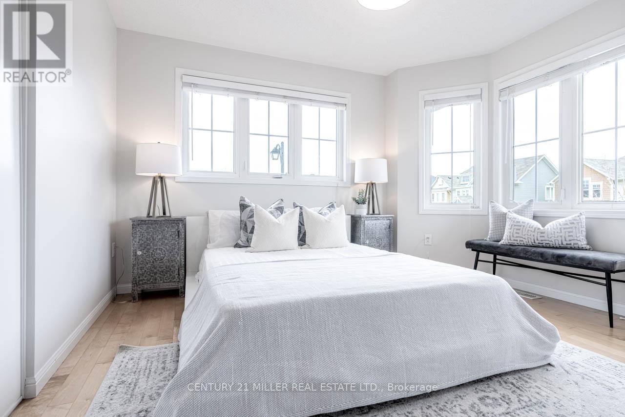 Upper - 259 Higginbotham Crescent, Milton, Ontario  L9T 8C5 - Photo 15 - W12652802