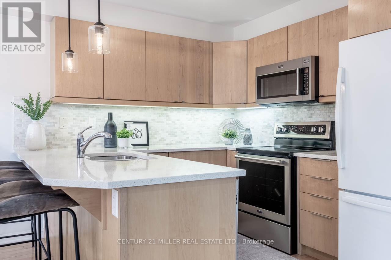 Upper - 259 Higginbotham Crescent, Milton, Ontario  L9T 8C5 - Photo 7 - W12652802