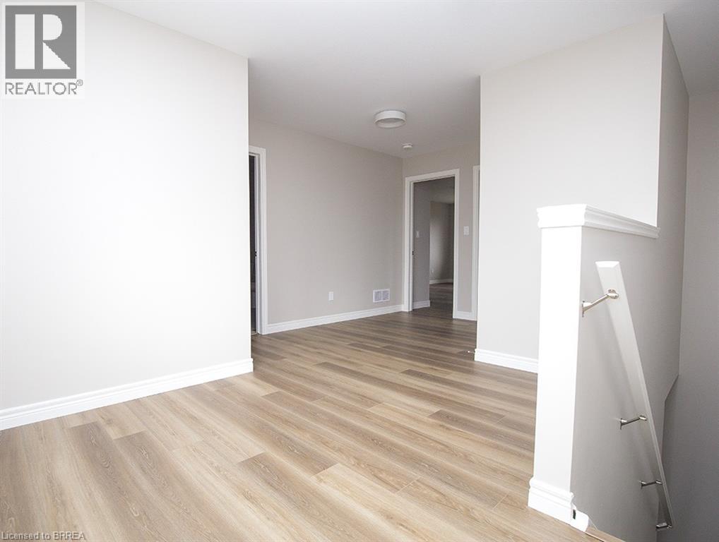 355 Wellington Street, Brantford, Ontario  N3S 4A7 - Photo 39 - 40795159