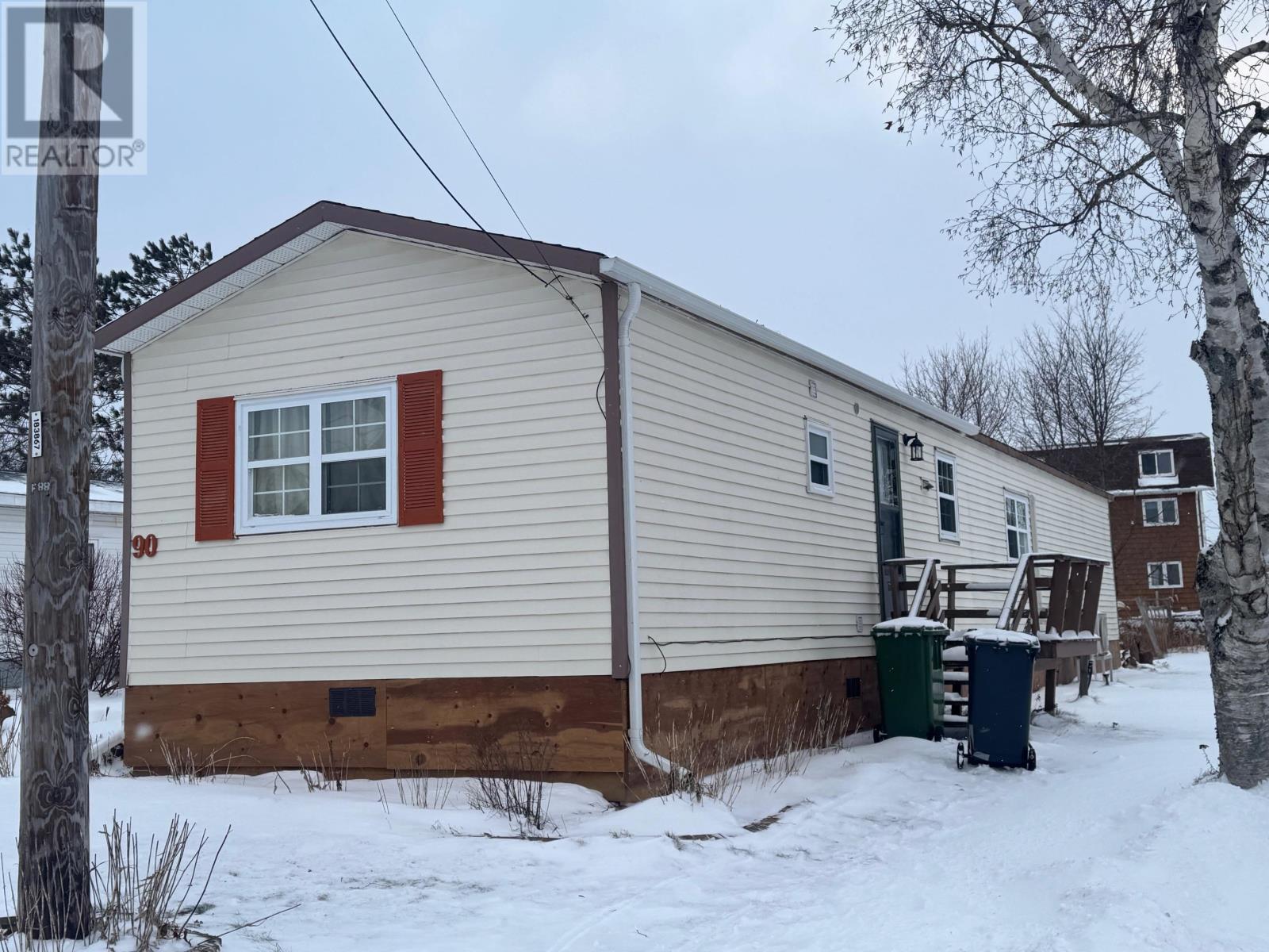 90 Heritage Drive, Cornwall, Prince Edward Island  C0A 1H0 - Photo 16 - 202529741