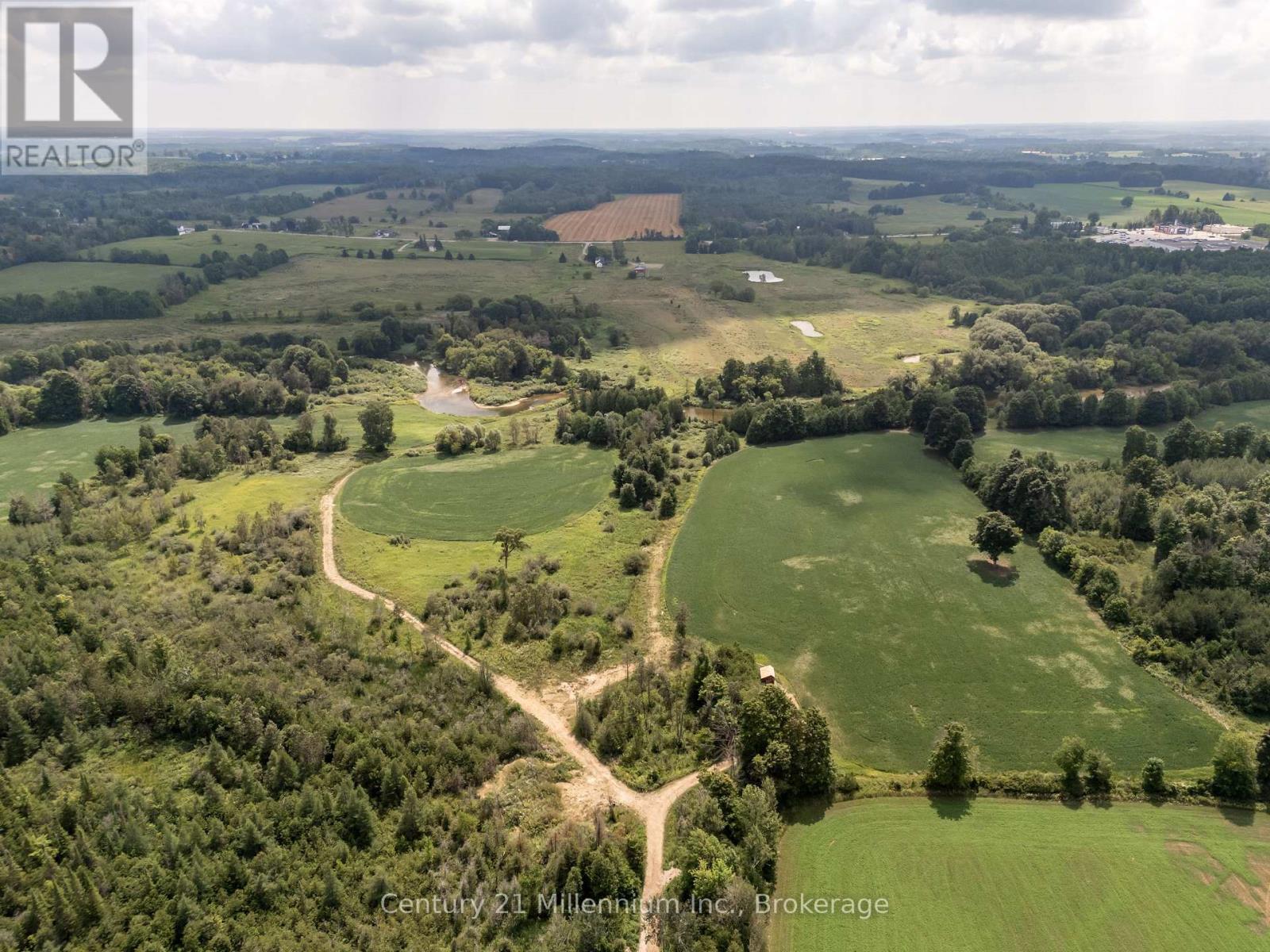 401345 Grey Road 4, West Grey, Ontario N4N 3B8 - Photo 16 - X12540658