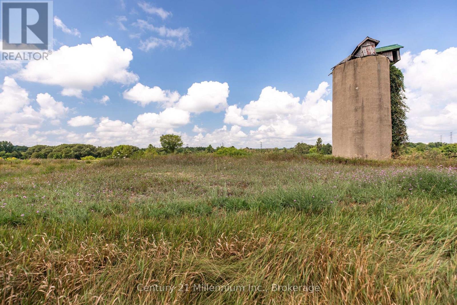 401345 Grey Road 4, West Grey, Ontario N4N 3B8 - Photo 50 - X12540658