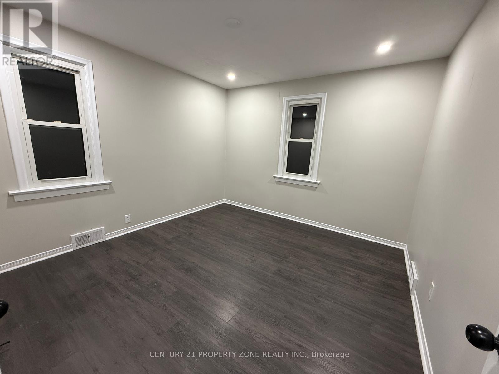 6300 Corwin Crescent, Niagara Falls, Ontario  L2G 2M1 - Photo 6 - X12644950