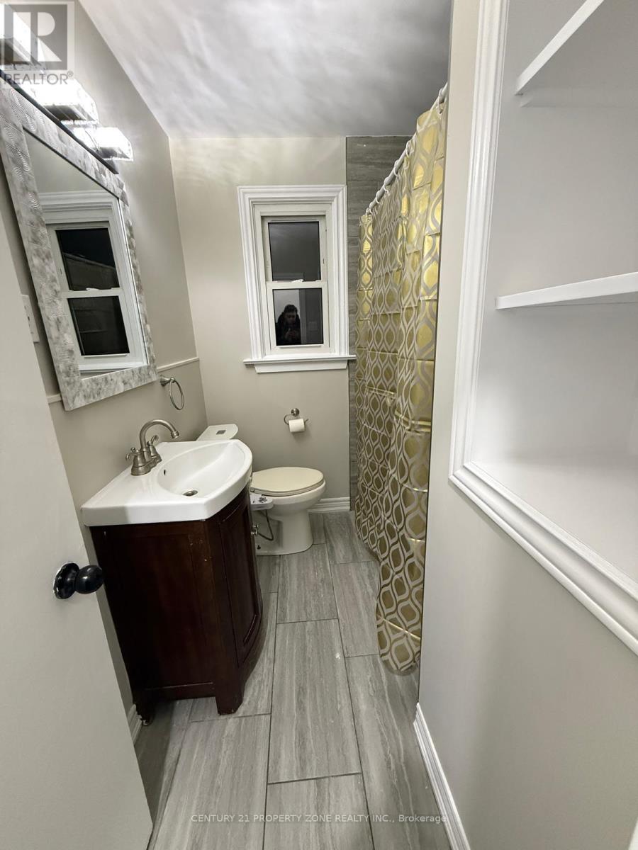 6300 Corwin Crescent, Niagara Falls, Ontario  L2G 2M1 - Photo 8 - X12644950