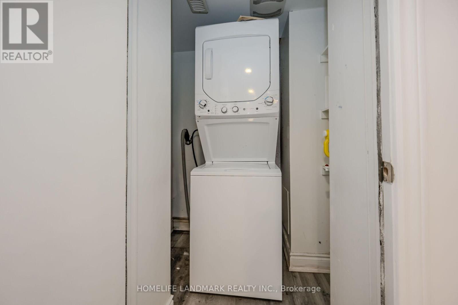 Bsmt - 3899 Arvona Place, Mississauga, Ontario  L5M 0Y5 - Photo 15 - W12652816