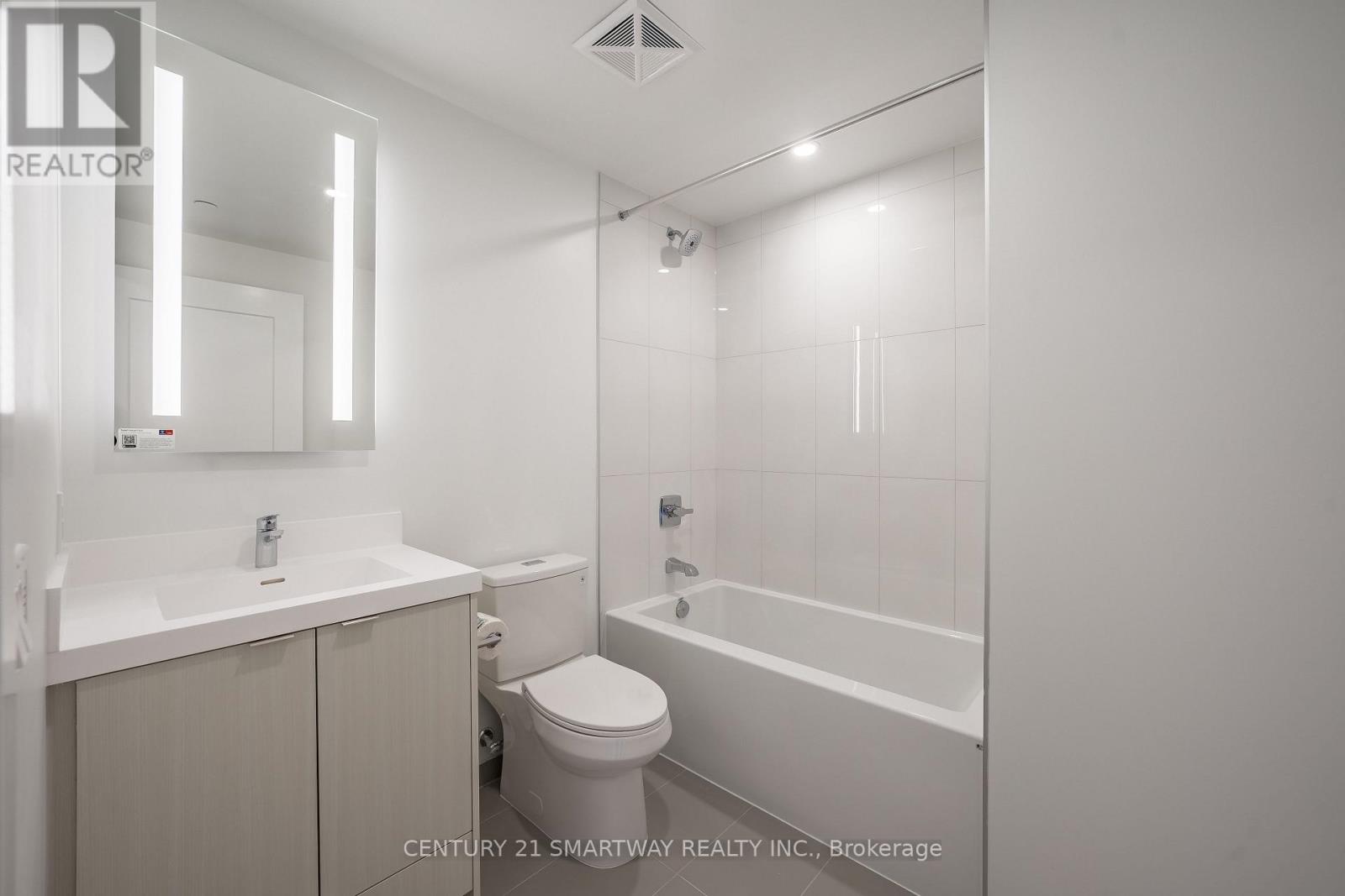 1115 - 60 Central Park Roadway, Toronto (Islington-City Centre West), Ontario  M9A 0E6 - Photo 20 - W12652828