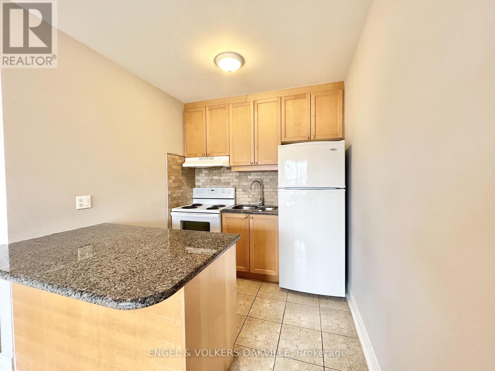 19 - 90 TWENTY FIFTH STREET, Toronto, Ontario