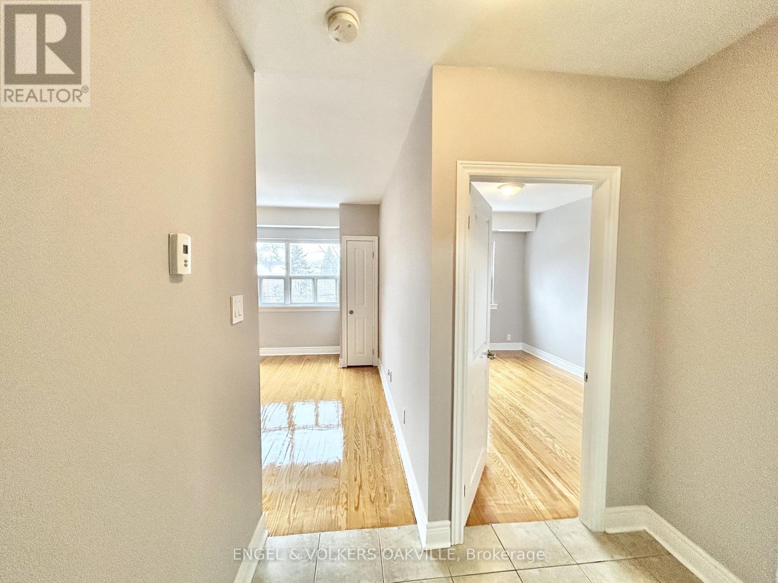 19 - 90 Twenty Fifth Street, Toronto, Ontario  M8V 3P9 - Photo 2 - W12652840