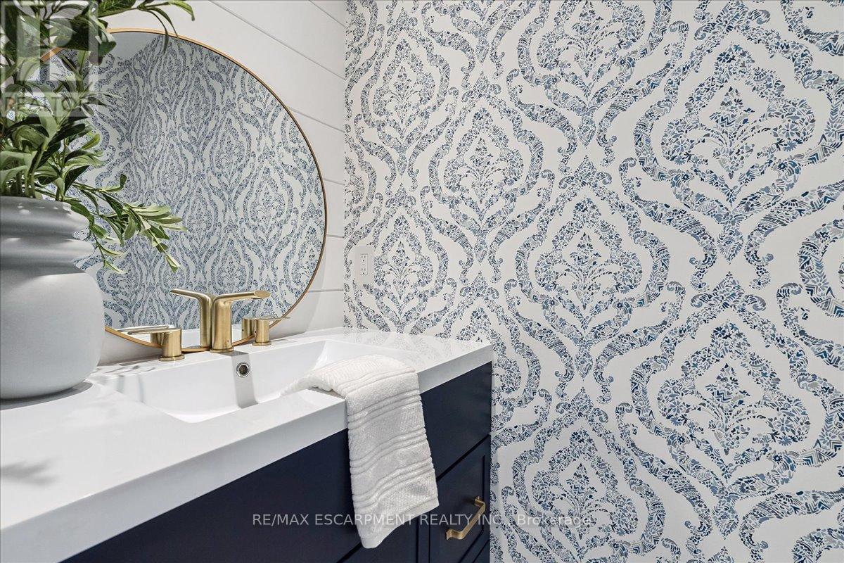 6550 Sinclairville Road, Hamilton, Ontario  N0A 1R0 - Photo 10 - X12652812