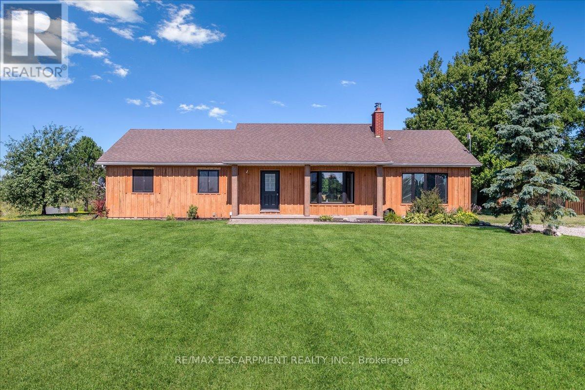 6550 Sinclairville Road, Hamilton, Ontario  N0A 1R0 - Photo 2 - X12652812