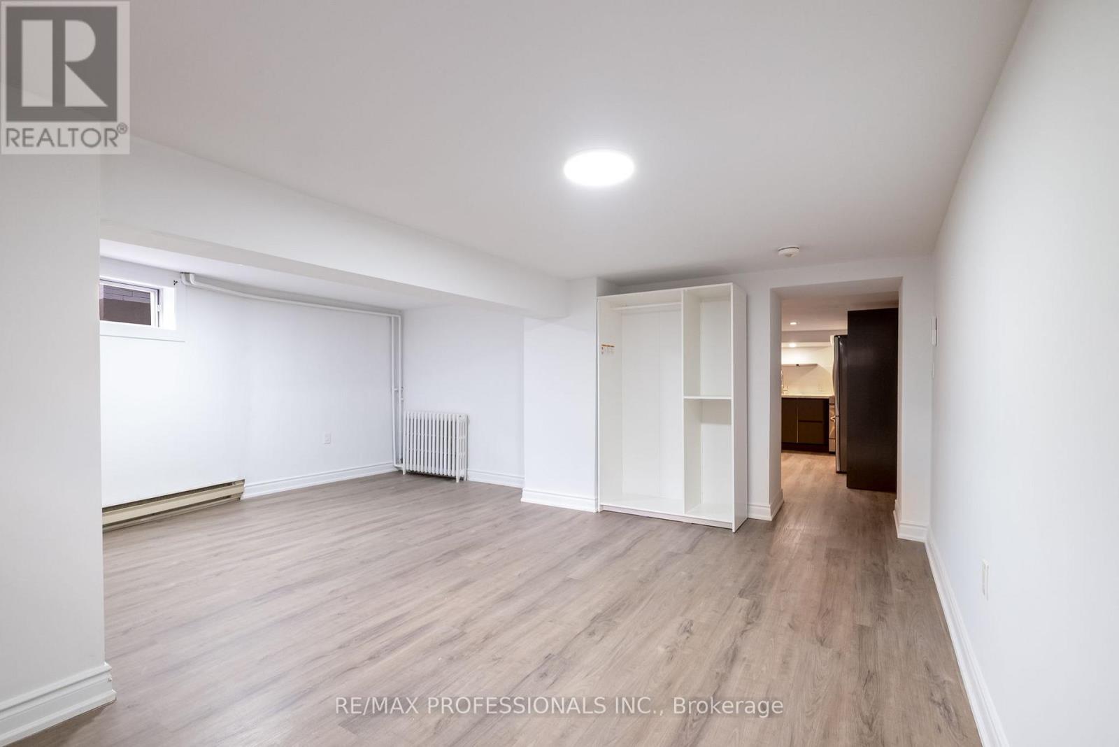 636 Runnymede Road, Toronto, Ontario  M6S 3A2 - Photo 39 - W12555692