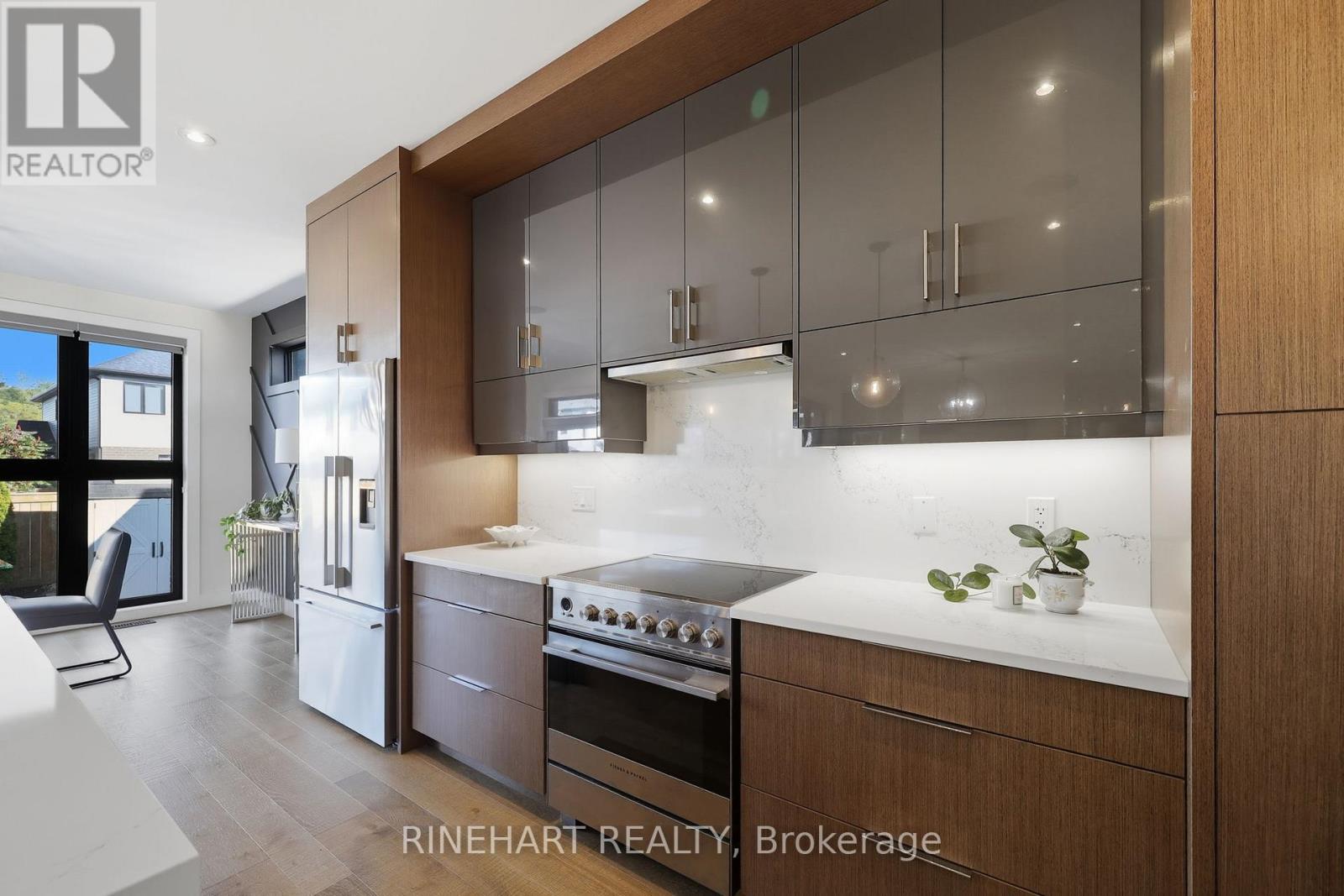 1754 Brayford Avenue, London South, Ontario  N6K 0H4 - Photo 15 - X12652908