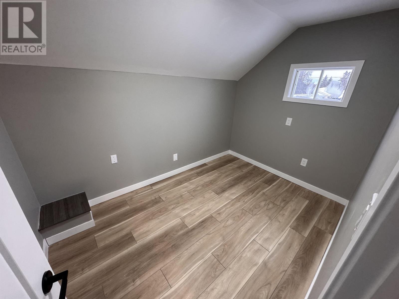 1322 Georgina Ave, Thunder Bay, Ontario  P7E 3J2 - Photo 26 - TB253680