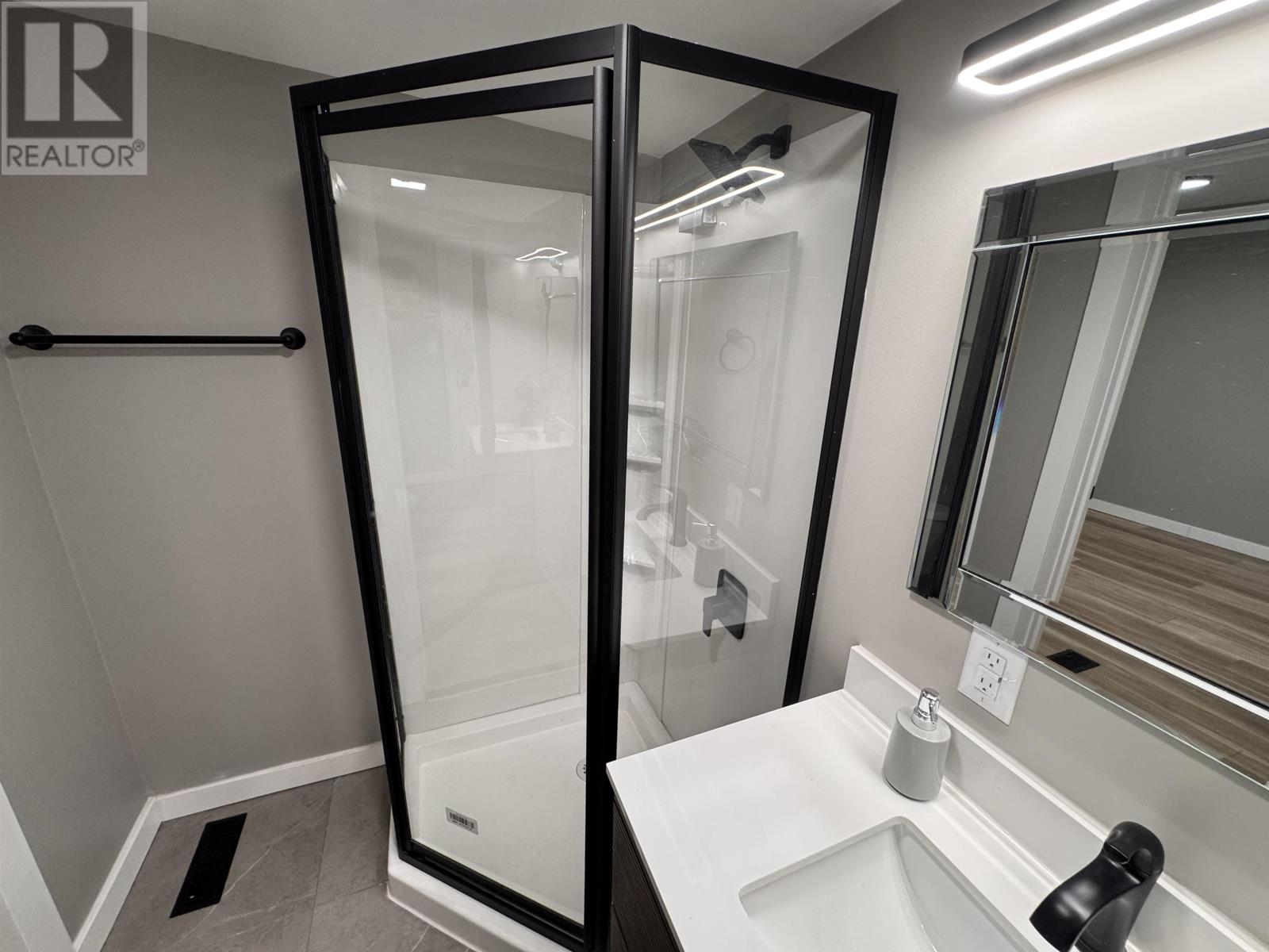 1322 Georgina Ave, Thunder Bay, Ontario  P7E 3J2 - Photo 39 - TB253680