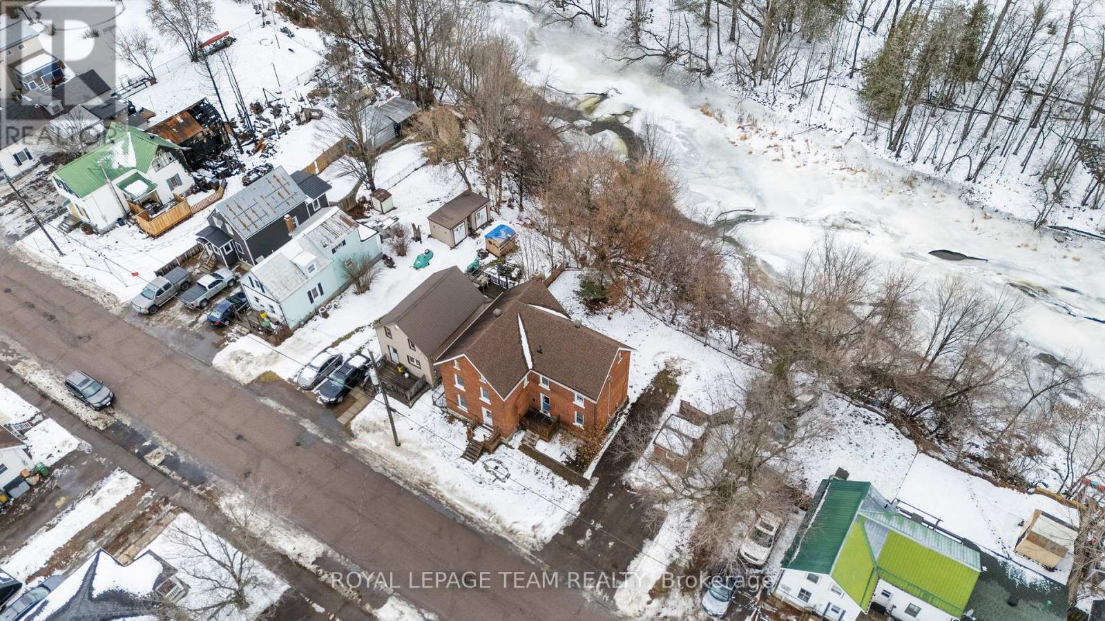 509 Moffat Street, Pembroke, Ontario  K8A 3Y2 - Photo 37 - X12652850