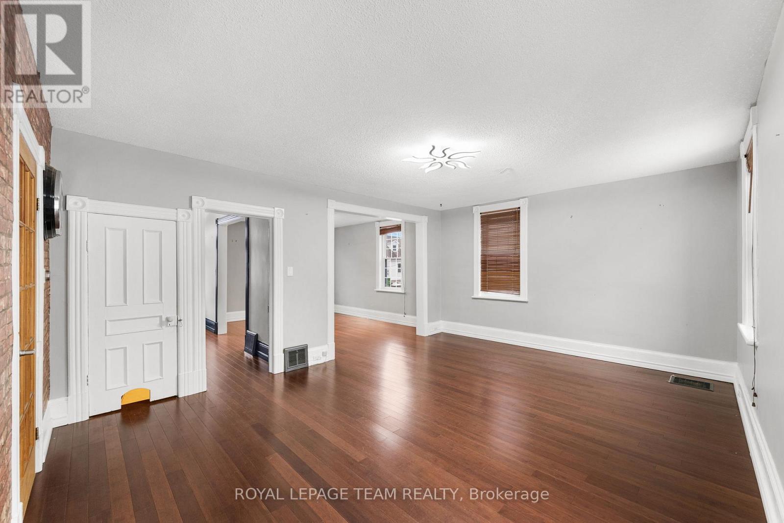 509 Moffat Street, Pembroke, Ontario  K8A 3Y2 - Photo 6 - X12652850