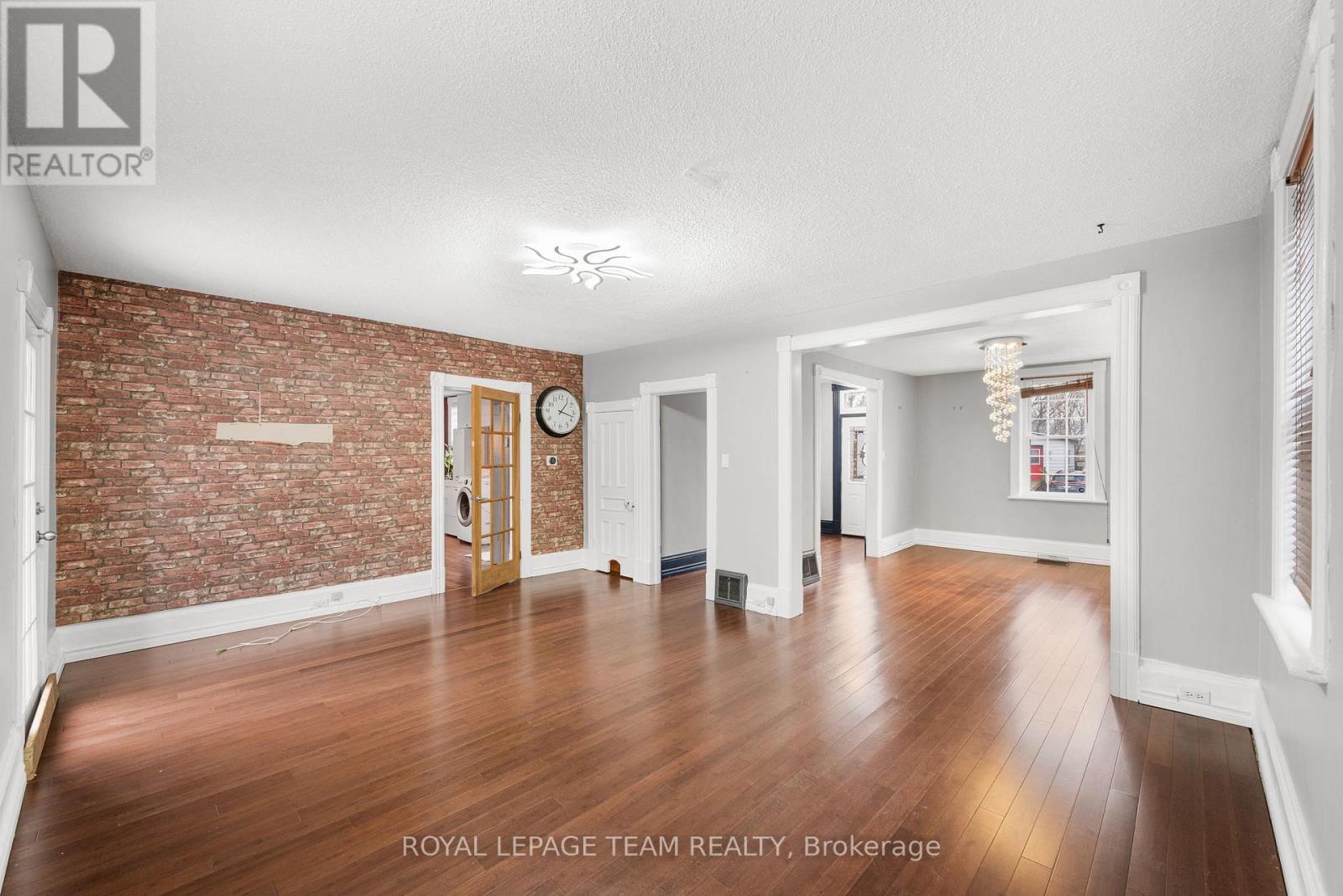 509 Moffat Street, Pembroke, Ontario  K8A 3Y2 - Photo 7 - X12652850