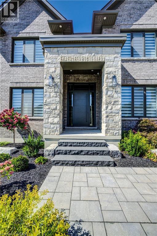 47 Pioneer Ridge Drive, Kitchener, Ontario  N2P 0G6 - Photo 4 - 40794790