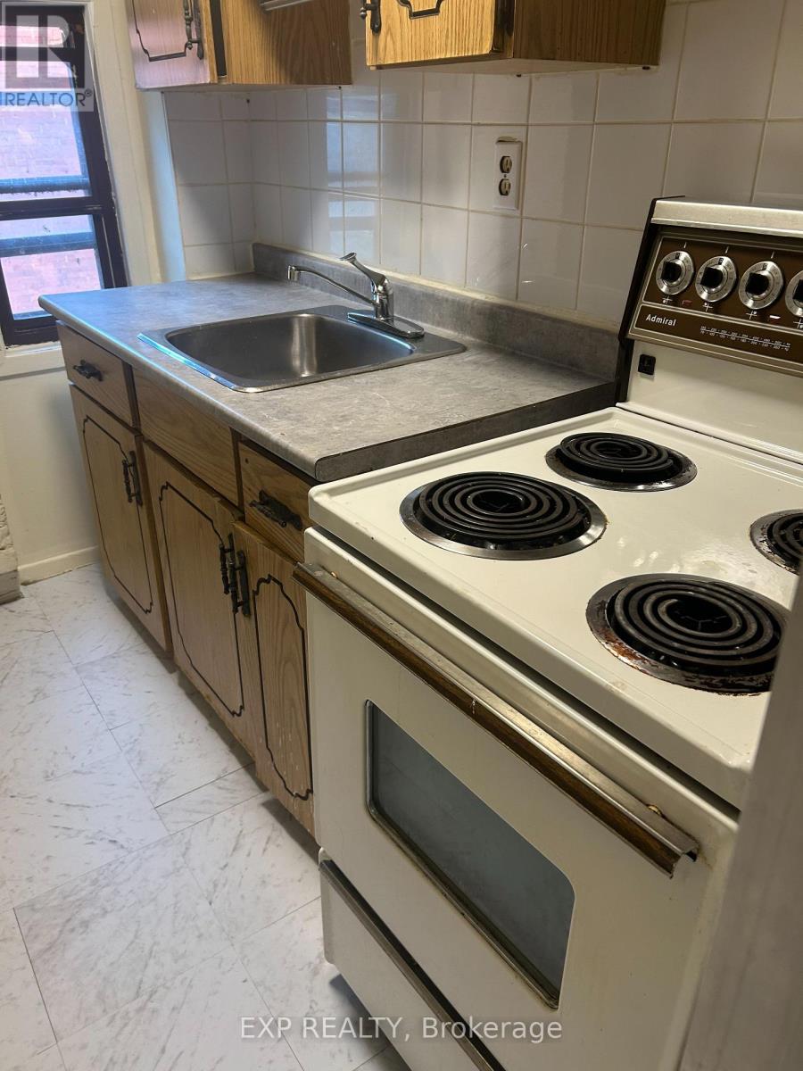 263 Dundas Street E, Toronto, Ontario  M5A 1Z8 - Photo 2 - C12652858