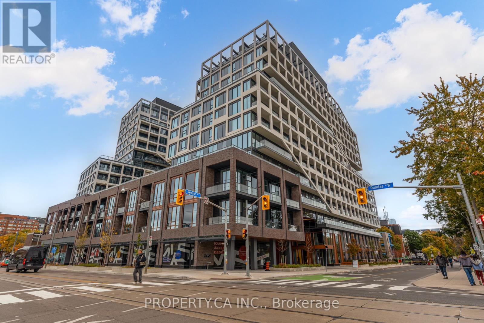 601 - 115 DENISON AVENUE, Toronto, Ontario