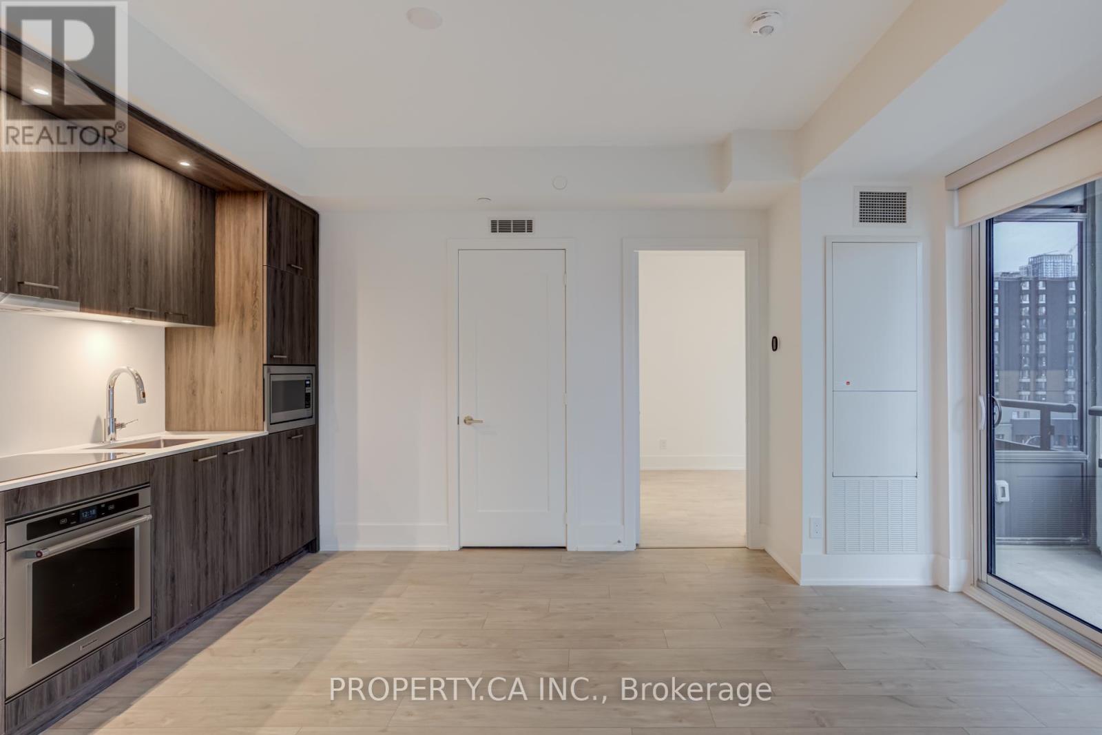 601 - 115 Denison Avenue, Toronto, Ontario  M5T 2N1 - Photo 10 - C12652894