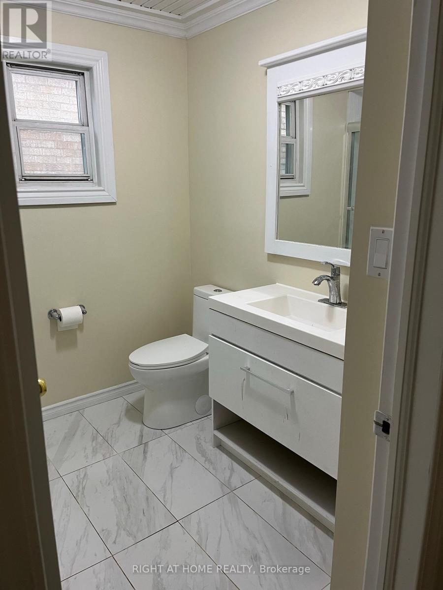 Main - 35 Commonwealth Avenue, Toronto, Ontario  M1K 4K1 - Photo 19 - E12652892