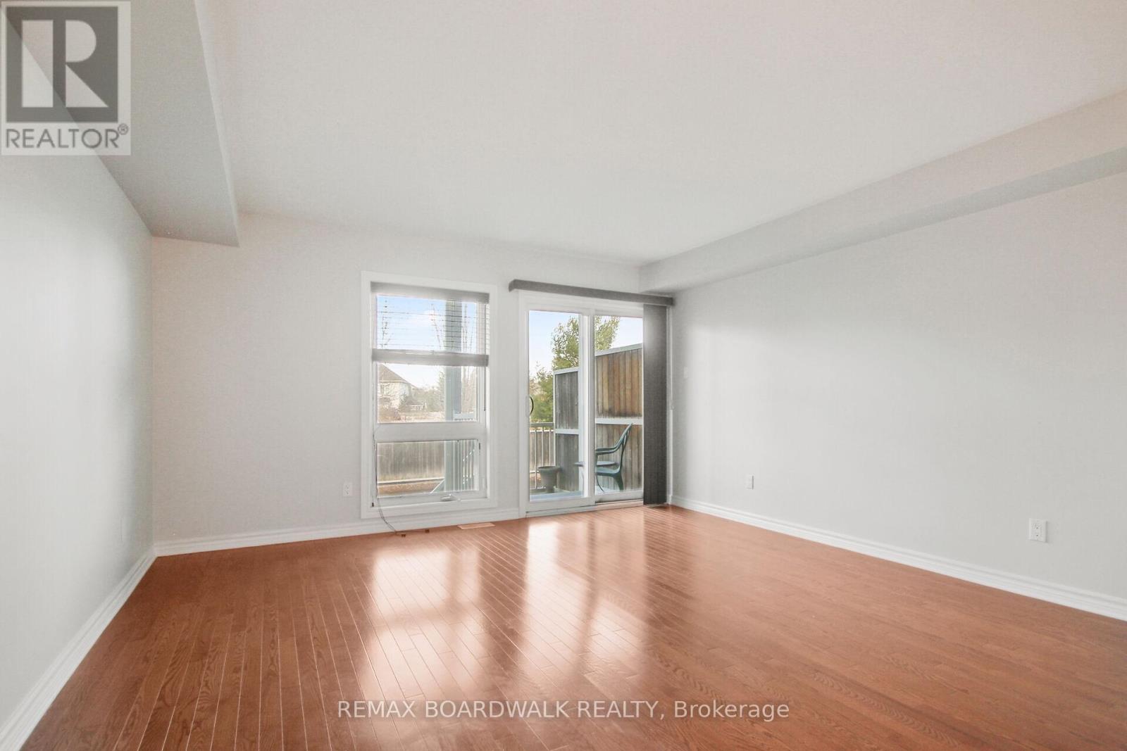 393 Chapman Mills Drive, Ottawa, Ontario  K2J 0M7 - Photo 14 - X12385993