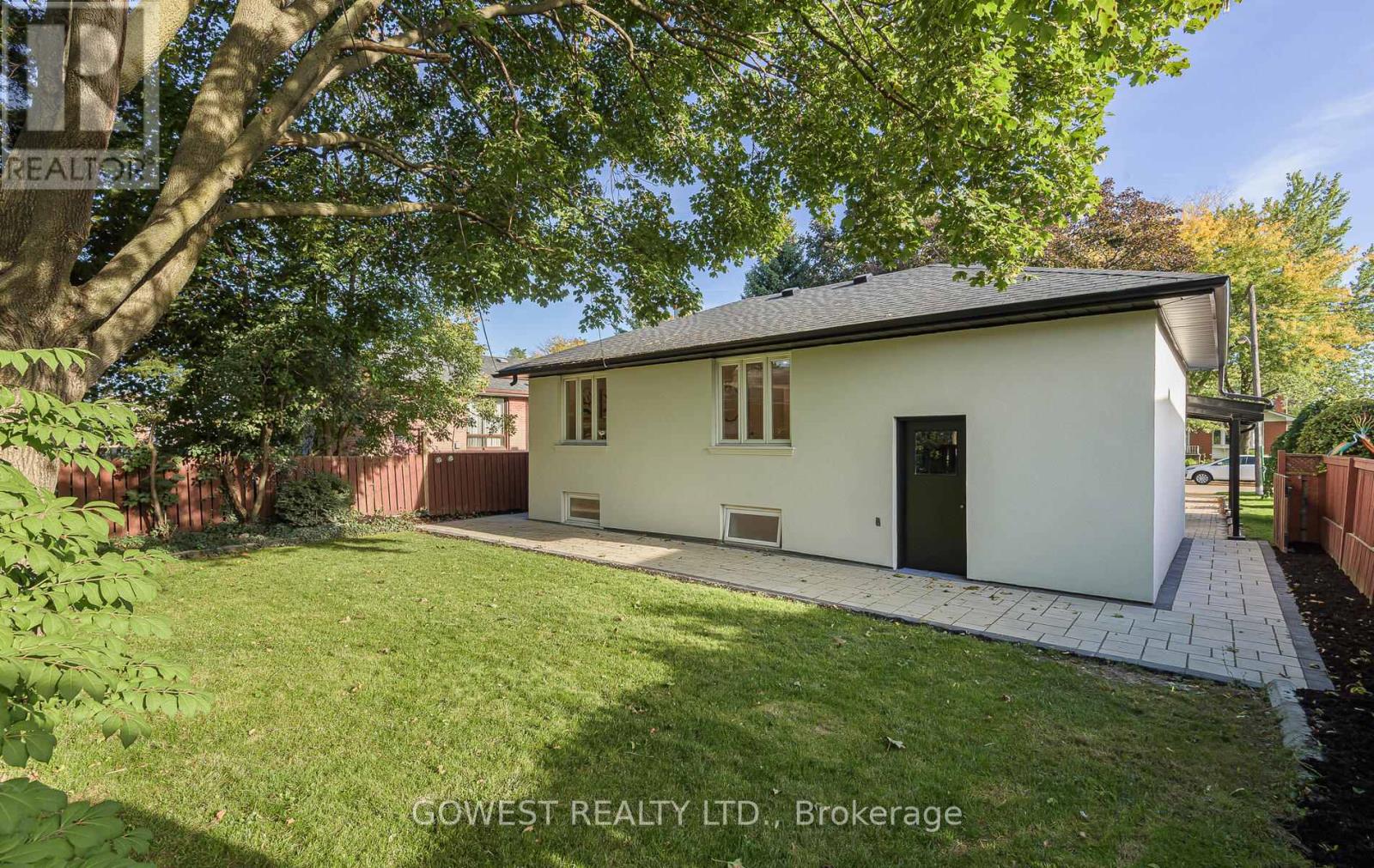 27 Hollister Road, Toronto (Eringate-Centennial-West Deane), Ontario  M9C 4M6 - Photo 39 - W12652884