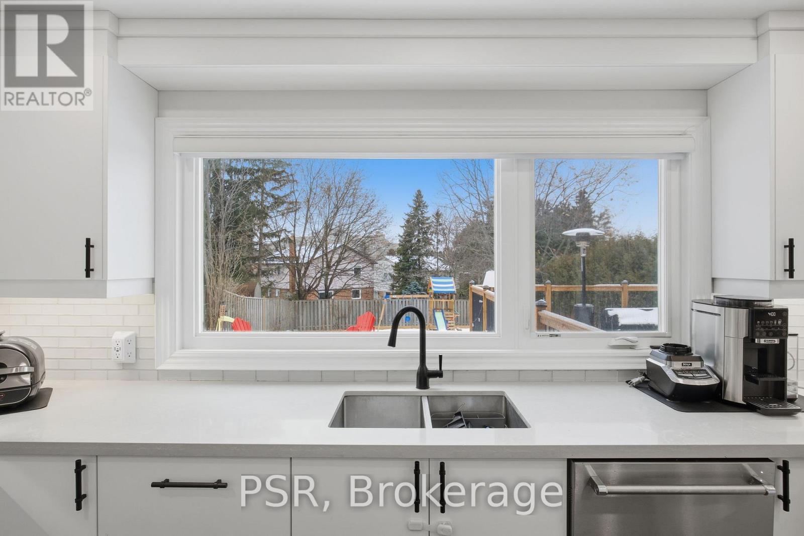 3254 Sir Johns Homestead, Mississauga, Ontario  L5L 2P1 - Photo 17 - W12652898