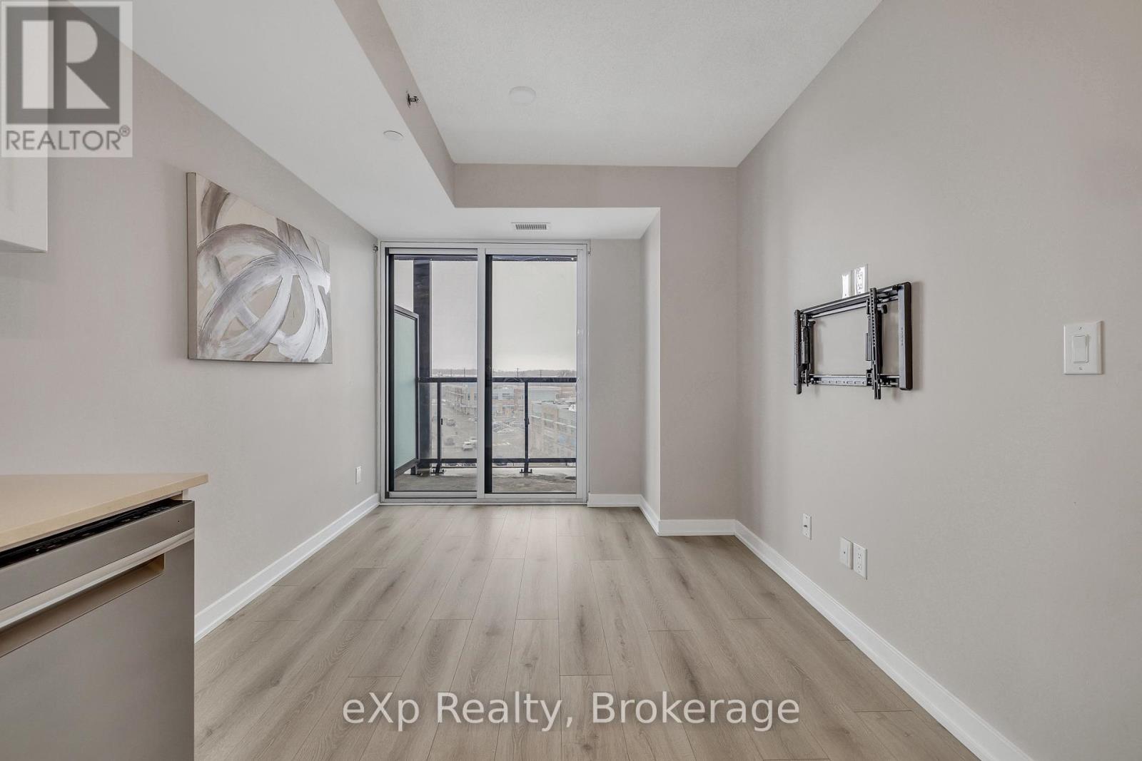 A614 - 3210 Dakota Common, Burlington, Ontario  L7M 2A8 - Photo 5 - W12652926