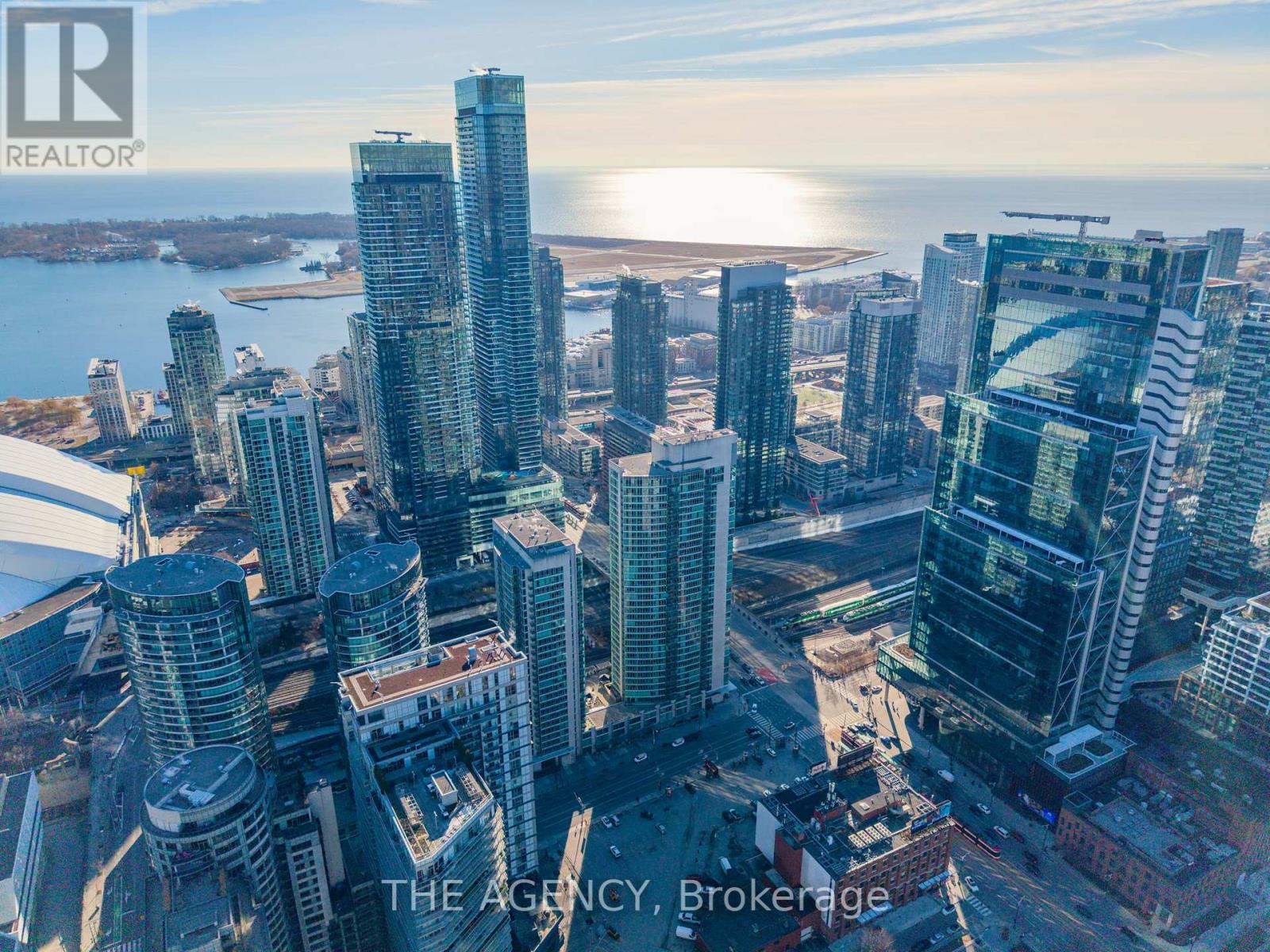 1211 - 397 Front Street W, Toronto, Ontario  M5V 3S1 - Photo 45 - C12652736