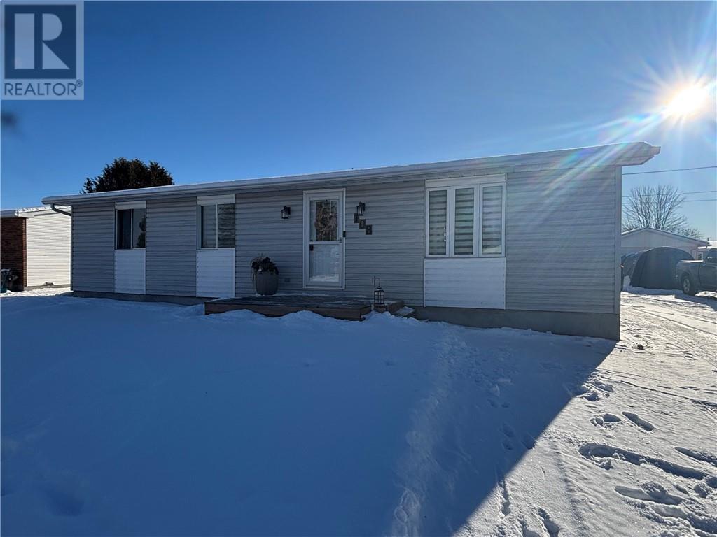 108 Armand Crescent, Chelmsford, Ontario  P0M 1L0 - Photo 2 - 2125905