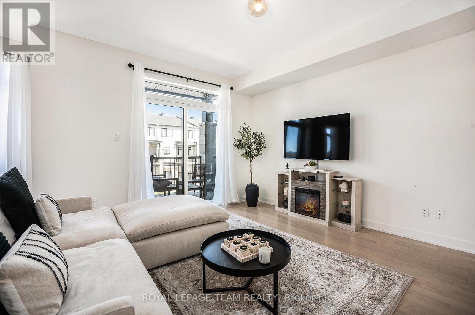 58 Arinto Place, Ottawa, Ontario  K2S 2R7 - Photo 7 - X12652962