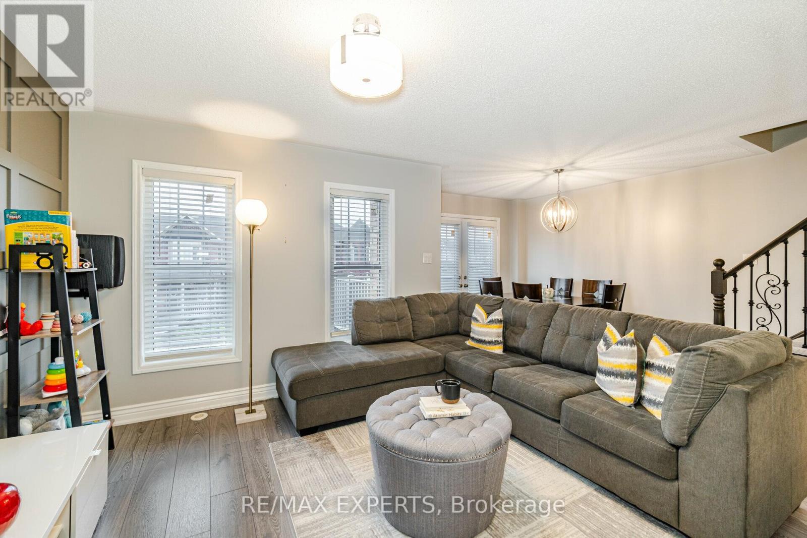 341 Cavanagh Lane, Milton, Ontario  L9T 8G2 - Photo 17 - W12652920