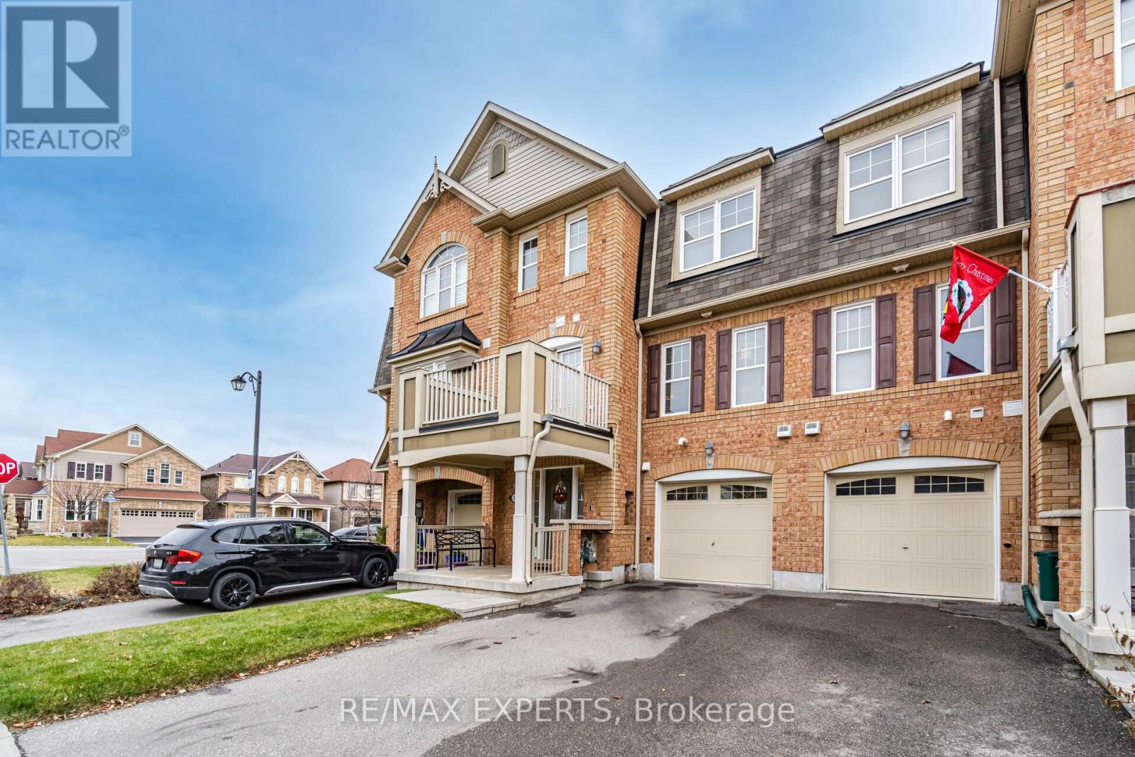 341 Cavanagh Lane, Milton, Ontario  L9T 8G2 - Photo 2 - W12652920