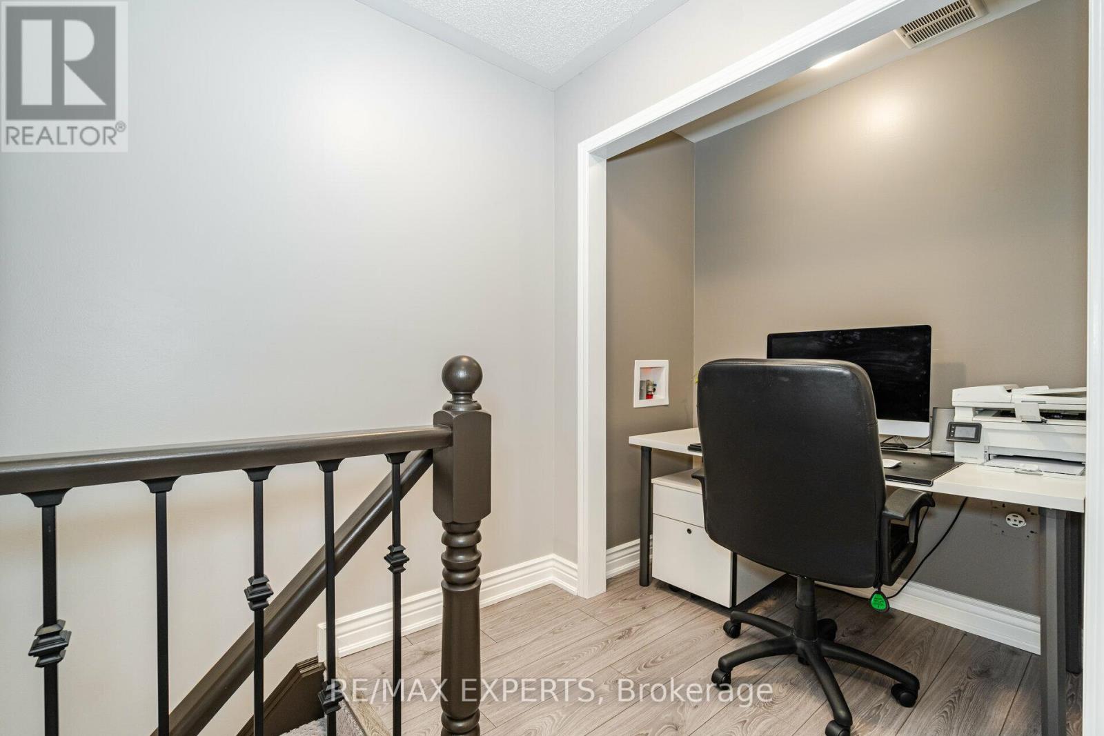 341 Cavanagh Lane, Milton, Ontario  L9T 8G2 - Photo 22 - W12652920