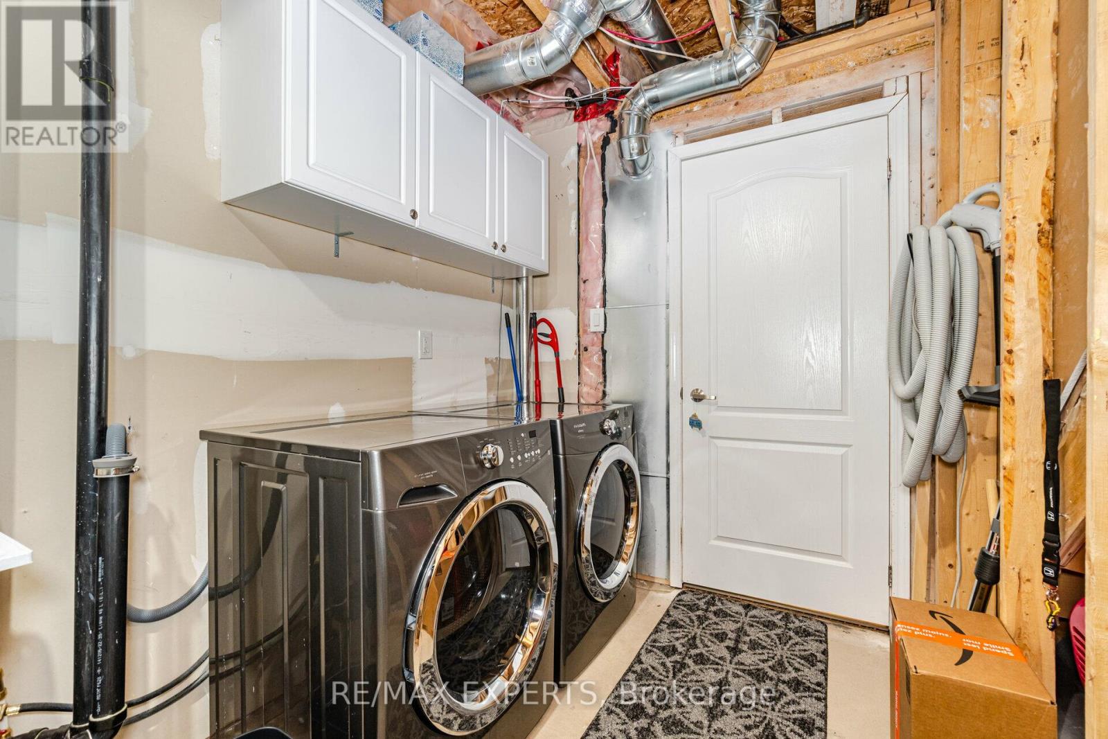 341 Cavanagh Lane, Milton, Ontario  L9T 8G2 - Photo 29 - W12652920