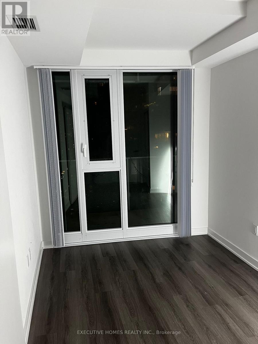 2312 - 3883 Quartz Road N, Mississauga, Ontario  L5E 0M4 - Photo 11 - W12652954