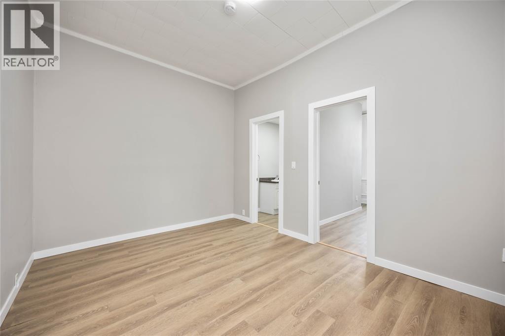 131 Margaret Avenue, Wallaceburg, Ontario  N8A 2B1 - Photo 7 - 25026934