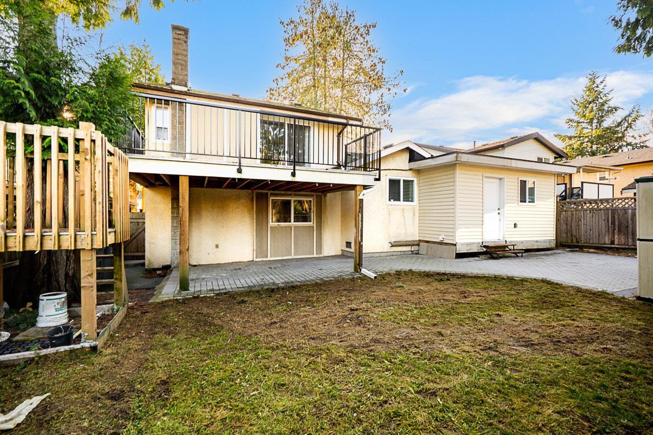 13261 66b Avenue, Surrey, British Columbia  V3W 8P4 - Photo 2 - R3074974