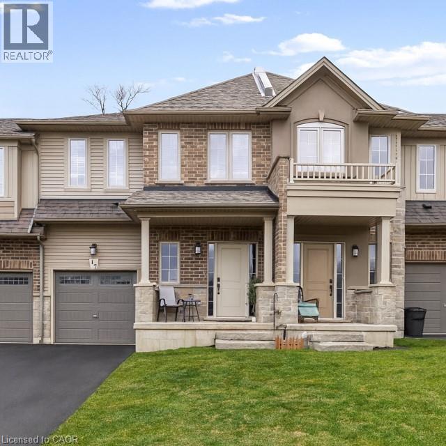 17 DENNIS Drive, Smithville, Ontario