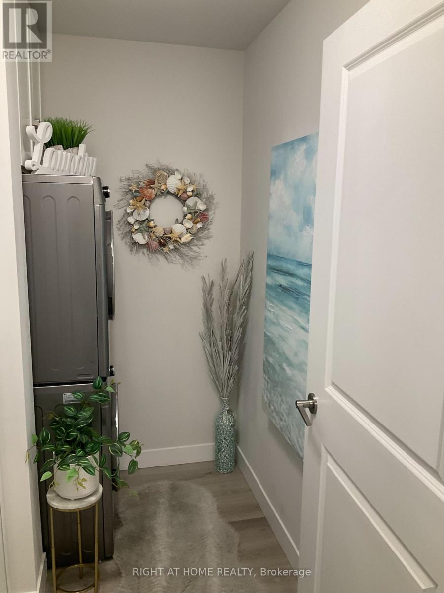 211 - 100 The Promenade Road, Central Elgin, Ontario  N5L 0B7 - Photo 27 - X12442460