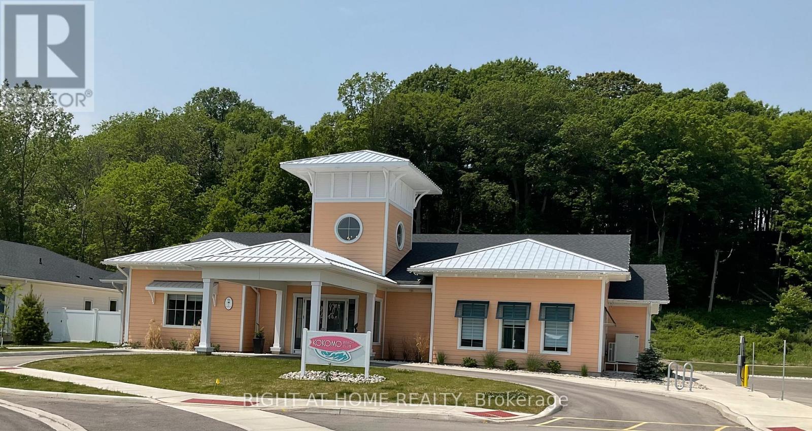 211 - 100 The Promenade Road, Central Elgin, Ontario  N5L 0B7 - Photo 32 - X12442460