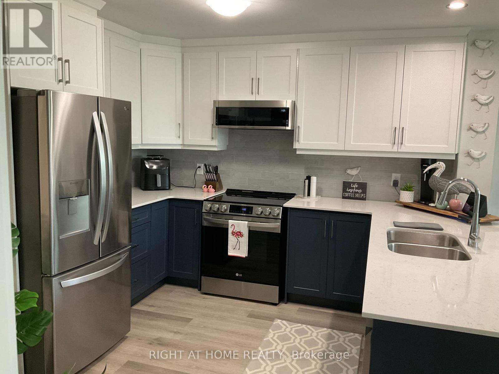 211 - 100 The Promenade Road, Central Elgin, Ontario  N5L 0B7 - Photo 6 - X12442460