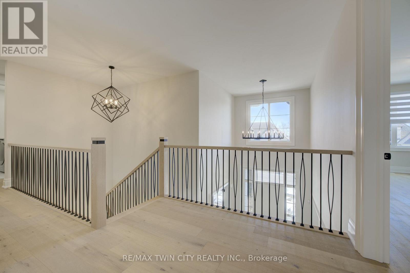 47 Pioneer Ridge Drive, Kitchener, Ontario  N2P 0G6 - Photo 24 - X12652966