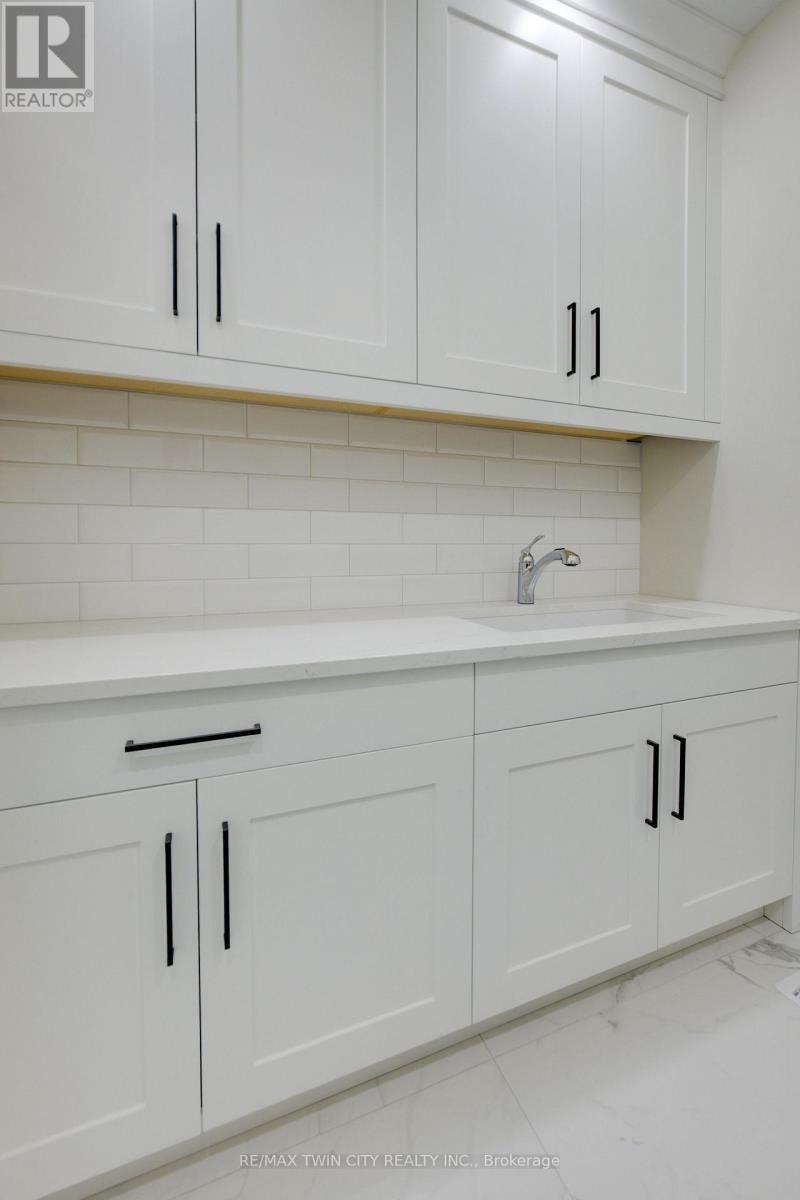 47 Pioneer Ridge Drive, Kitchener, Ontario  N2P 0G6 - Photo 34 - X12652966