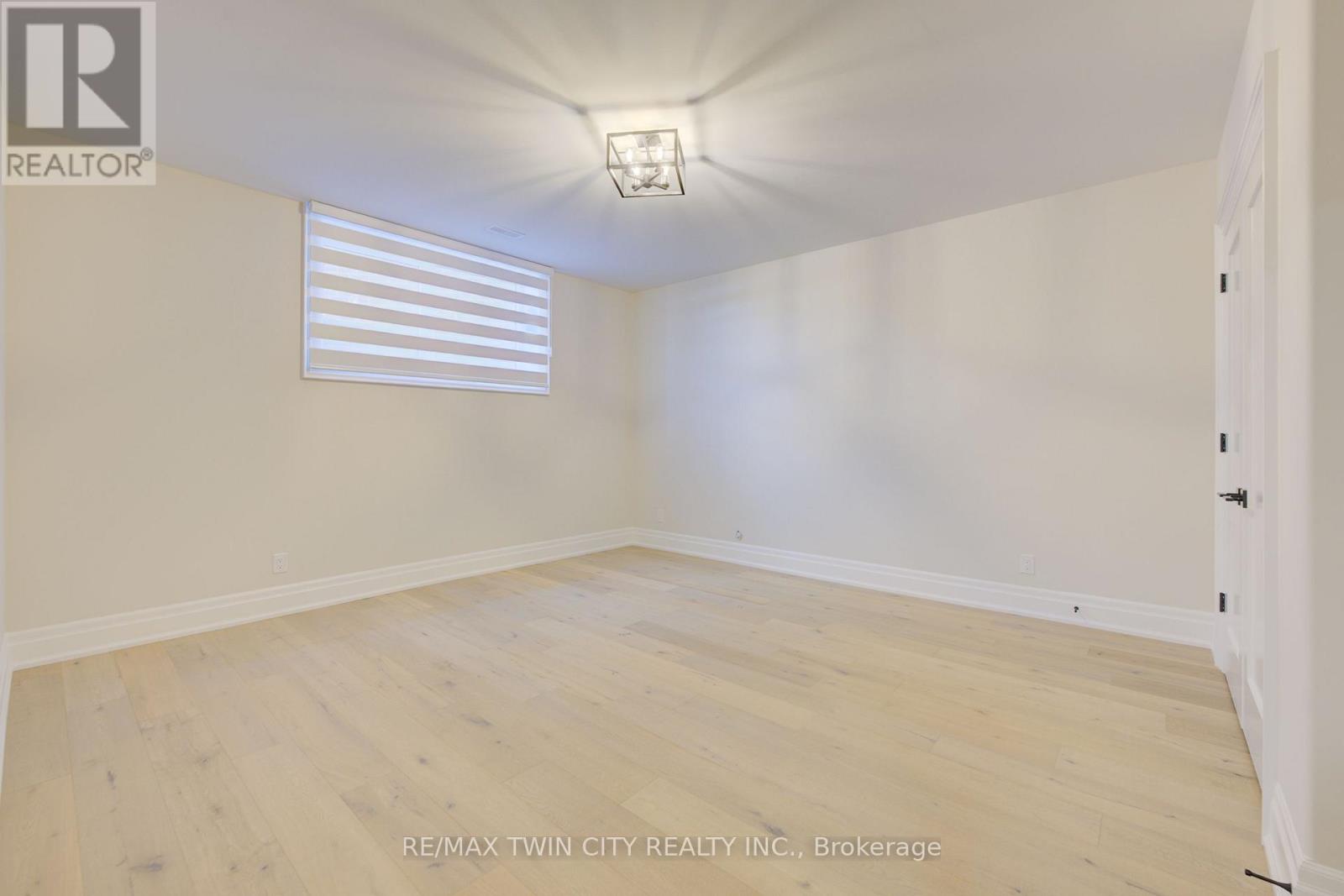 47 Pioneer Ridge Drive, Kitchener, Ontario  N2P 0G6 - Photo 39 - X12652966